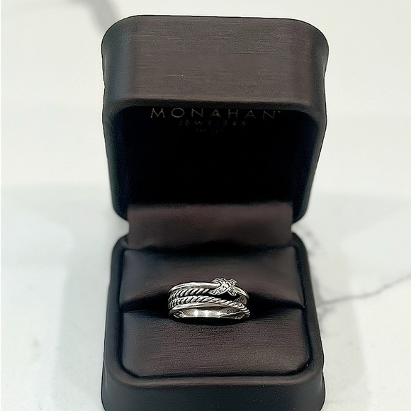 Size 6.5 Yurman X Crossover Band Ring in Sterling Silver with Pavé Diamonds - Picture 2 of 4